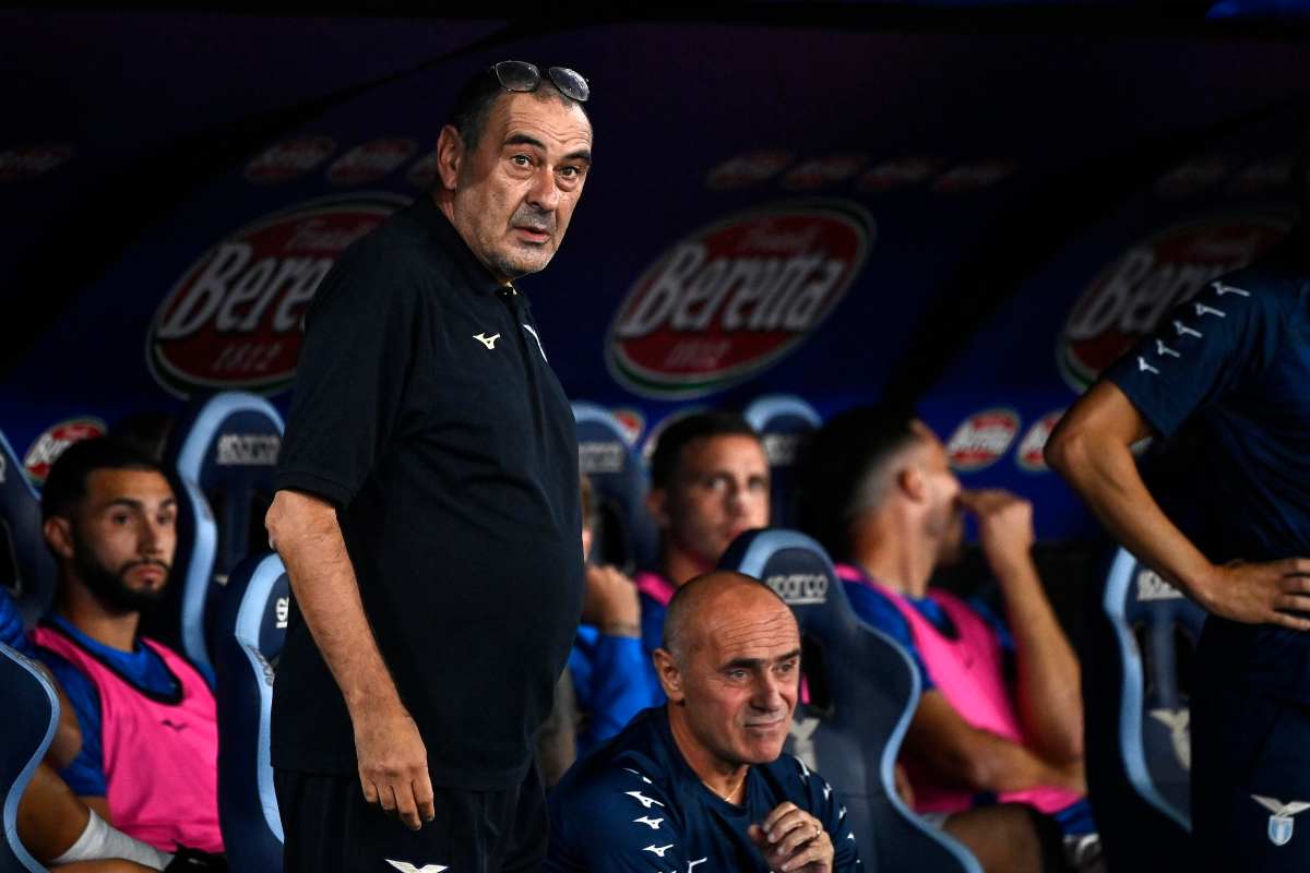 Sarri lascia la Lazio, resta in serie A: lo vuole una big